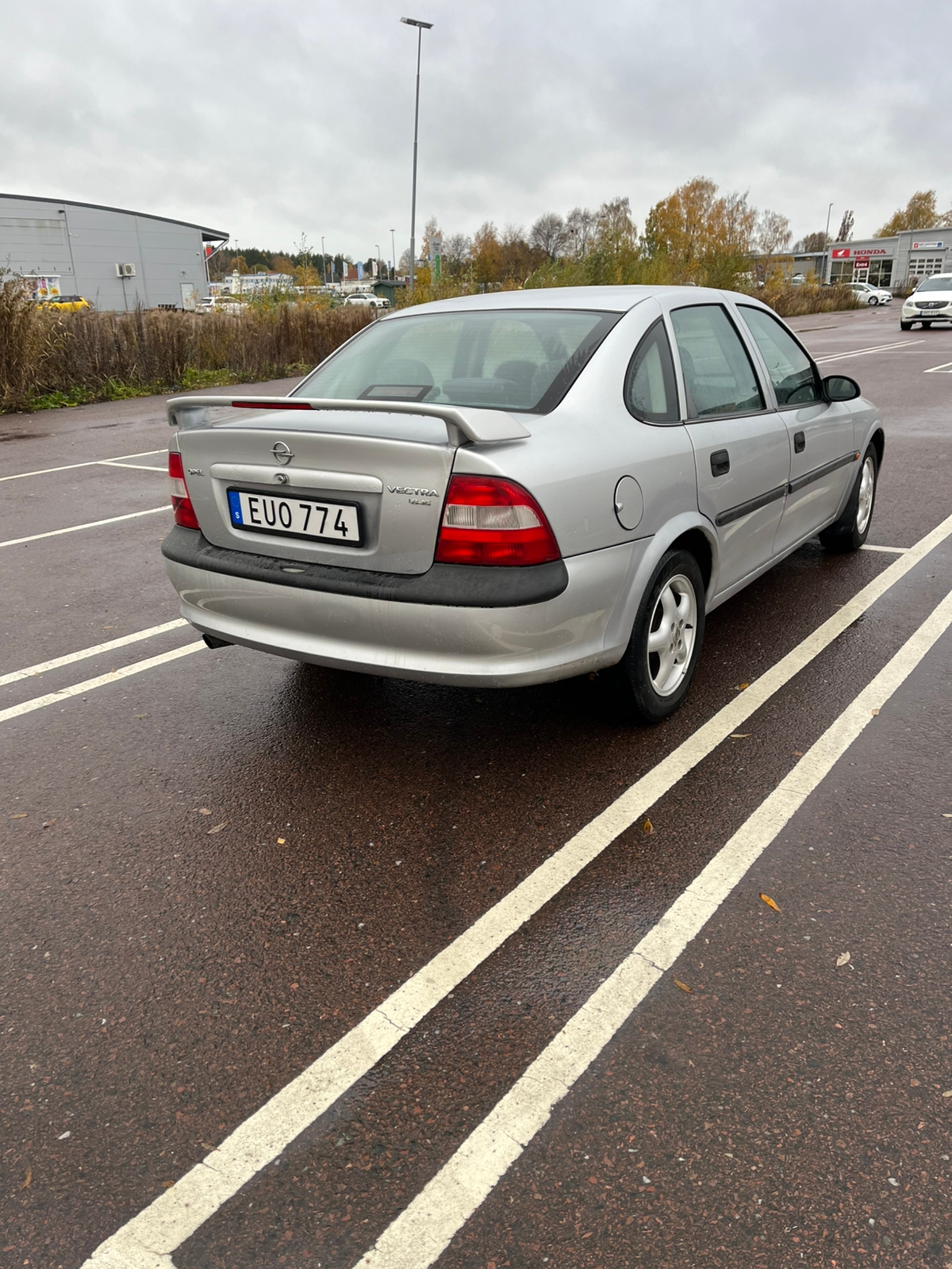 Opel Vectra 1.8 16V 1998, bild 4/5