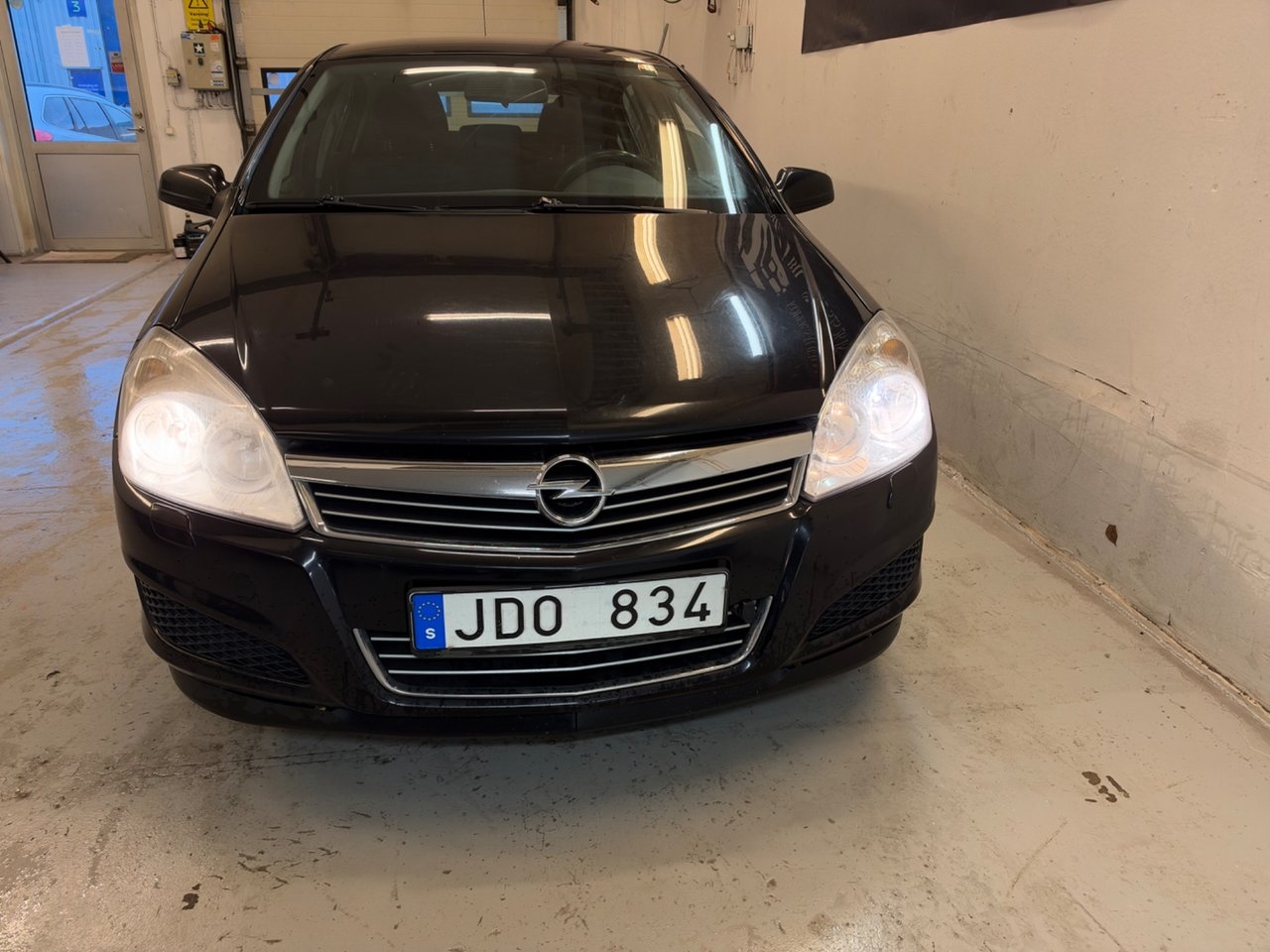Opel Astra 2009, bild 2/10