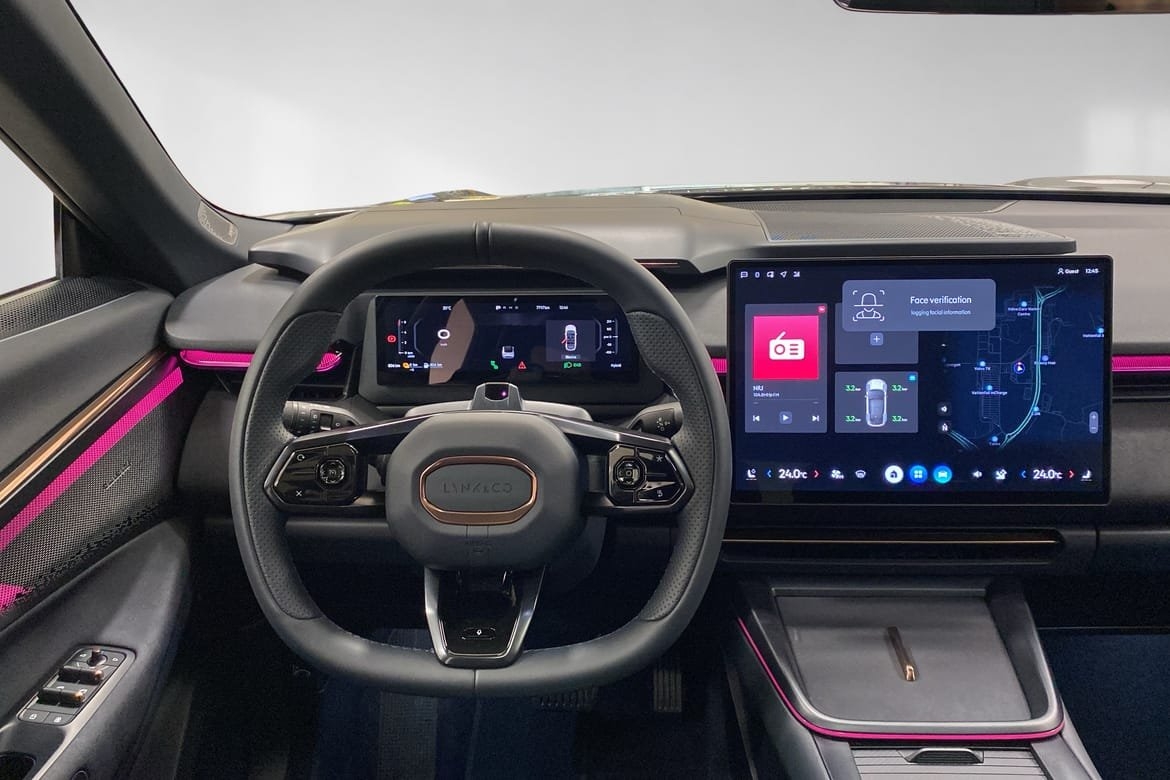 Lynk & Co 08 1.5TD PHEV More 2025, photo 10/10