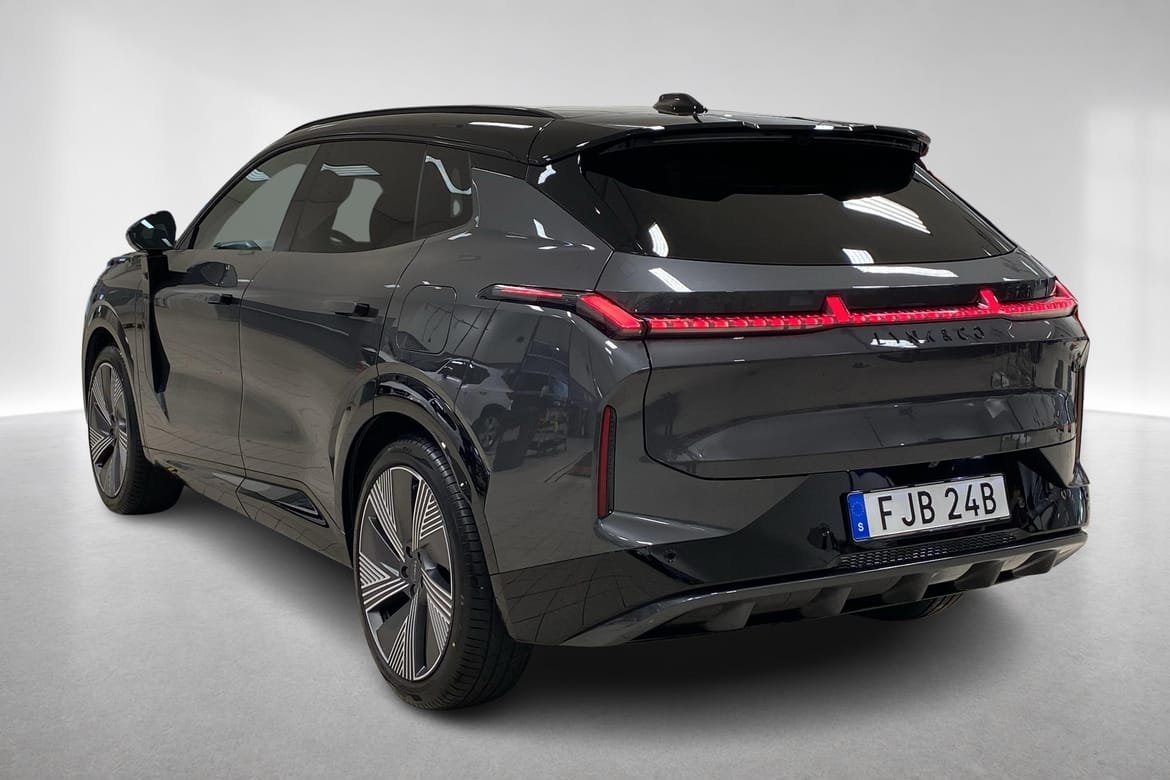 Lynk & Co 08 1.5TD PHEV More 2025, bild 2/10