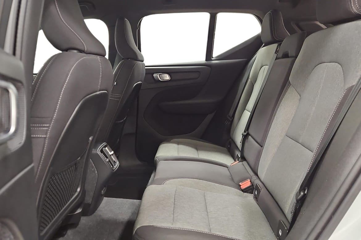 Volvo XC40 B4 Core 2024, bild 6/10