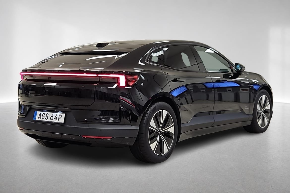 Polestar 4 Long Range 2026, photo 9/10