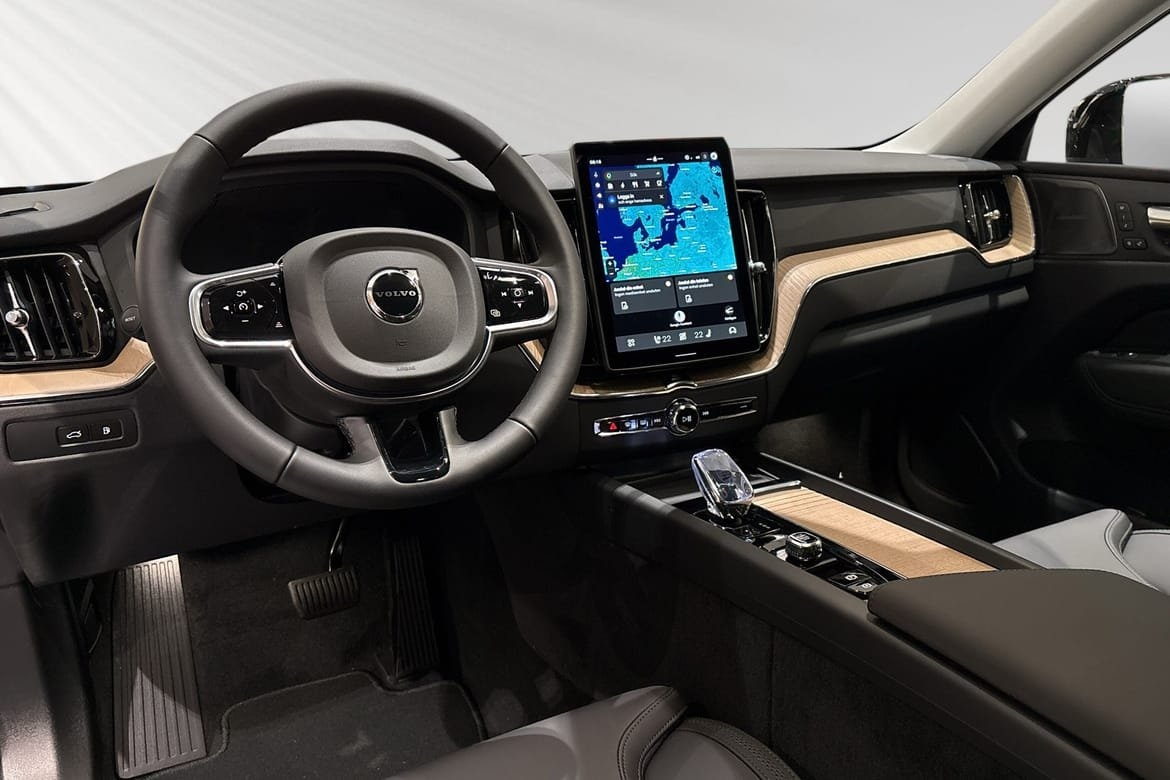 Volvo XC60 T6 Plus Dark Nordic 2027, bild 6/10