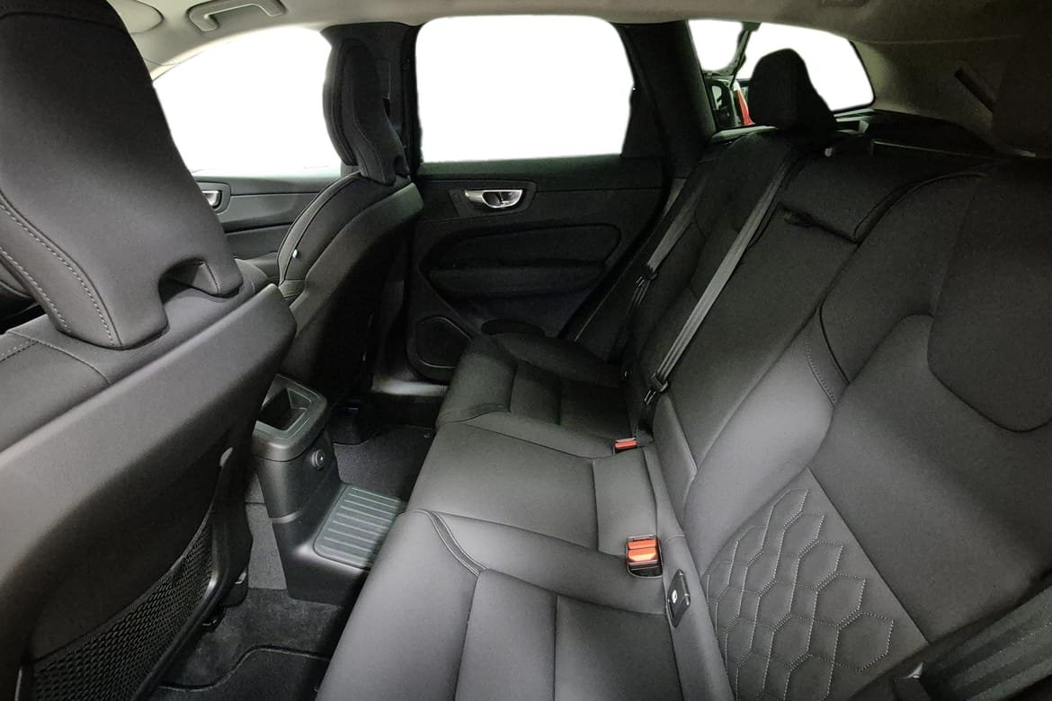 Volvo XC60 T6 Plus Dark Nordic 2026, bild 6/10