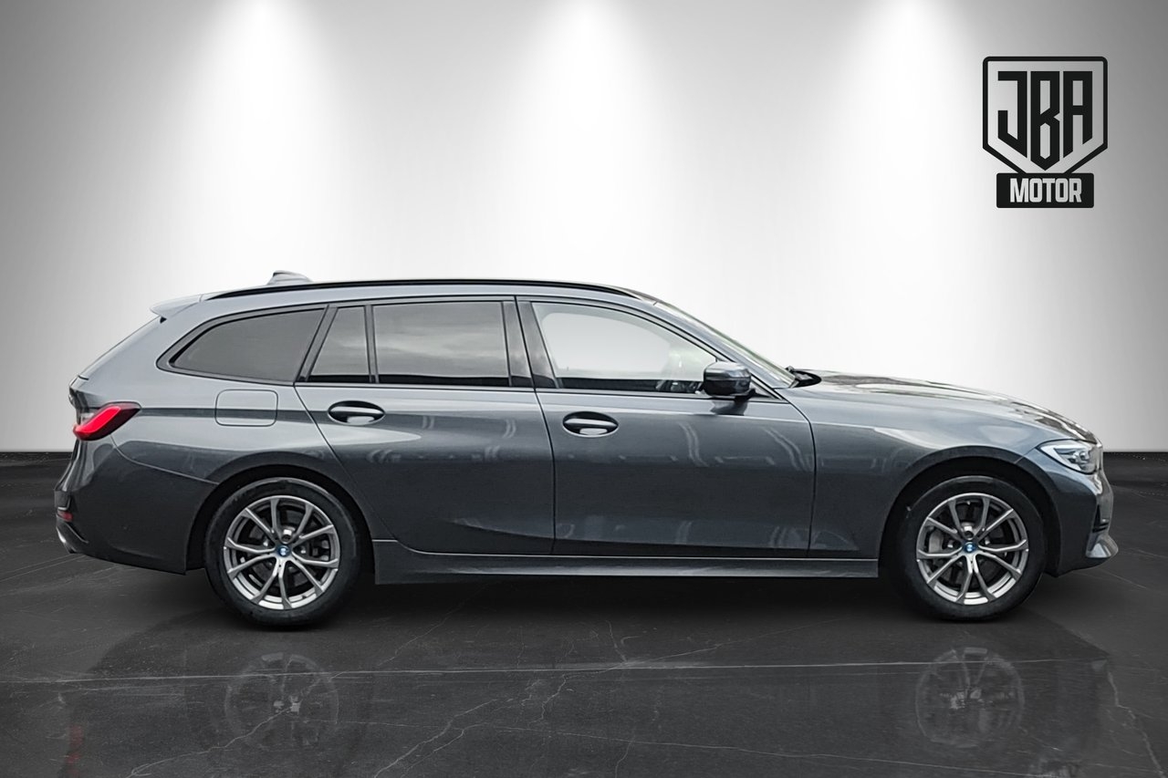 BMW 330e Sport Line 2022, bild 5/10