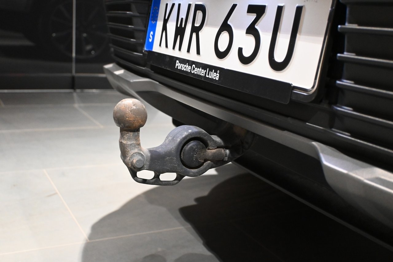 Porsche Macan 2025, photo 9/10