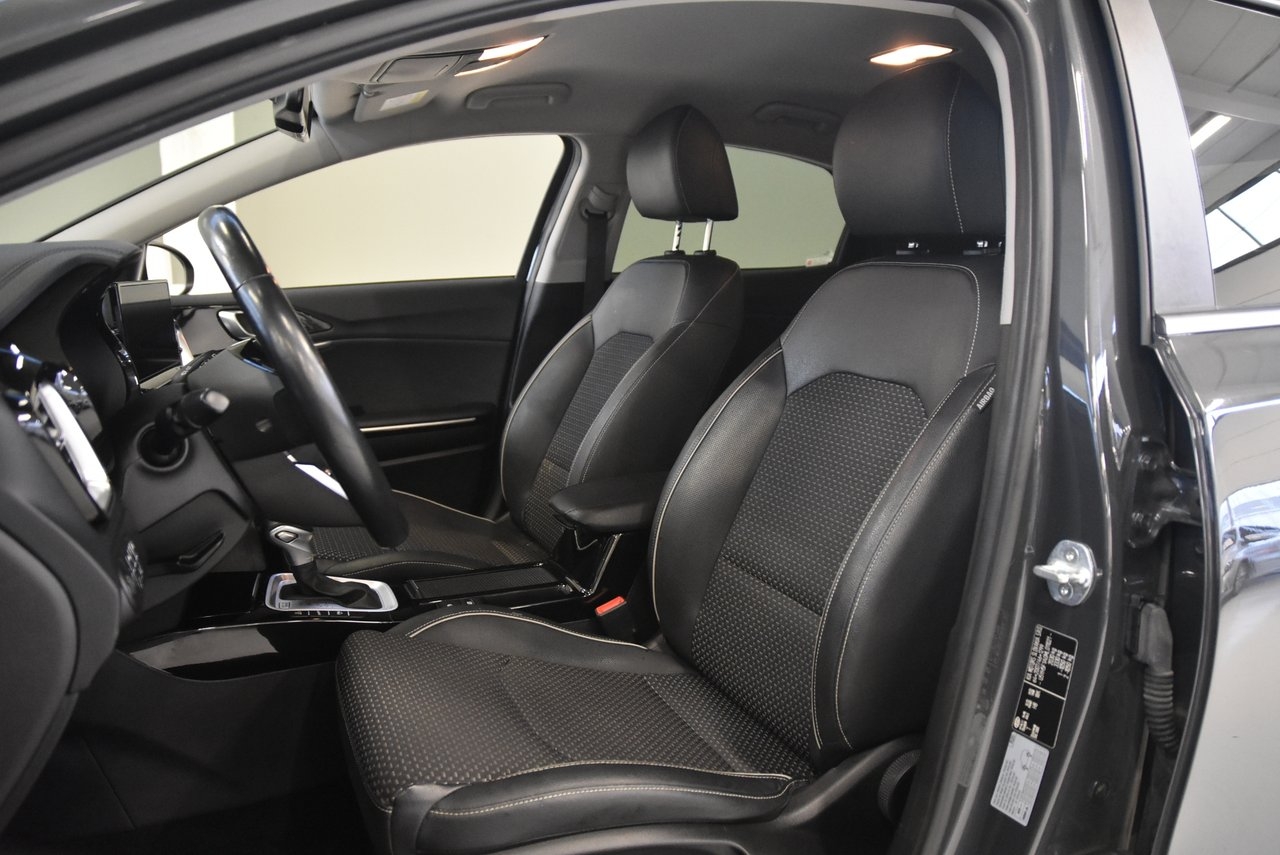 Kia XCeed 1.6 GDI Plug-in-Hybrid 2021, bild 7/10