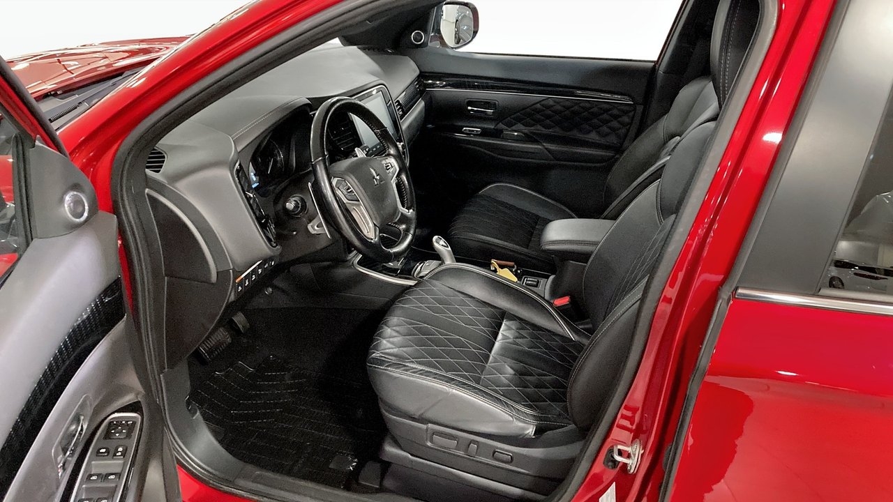 Mitsubishi Outlander 2.4 2020, bild 4/9