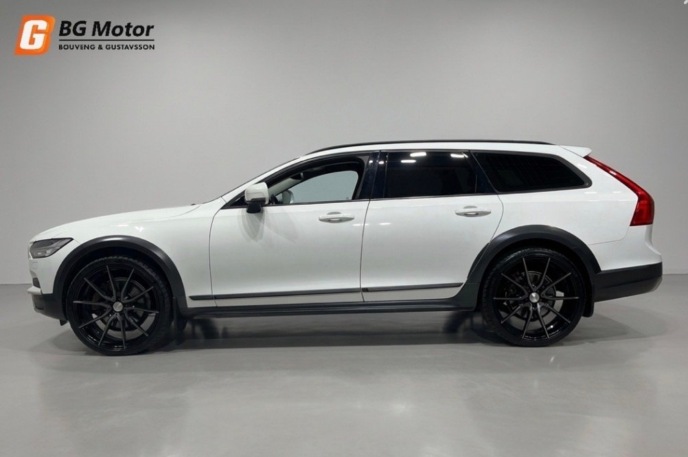 Volvo V90 Cross Country D4 Business 2018, bild 2/10