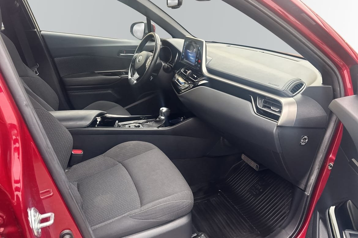 Toyota C-HR 1.8 Hybrid 2019, bild 7/10
