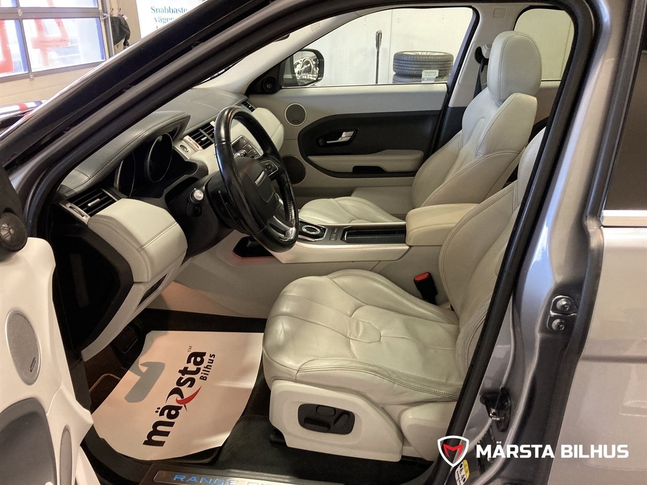 Land Rover Range Rover Evoque 2.2 Sd4 2012, kuva 9/10