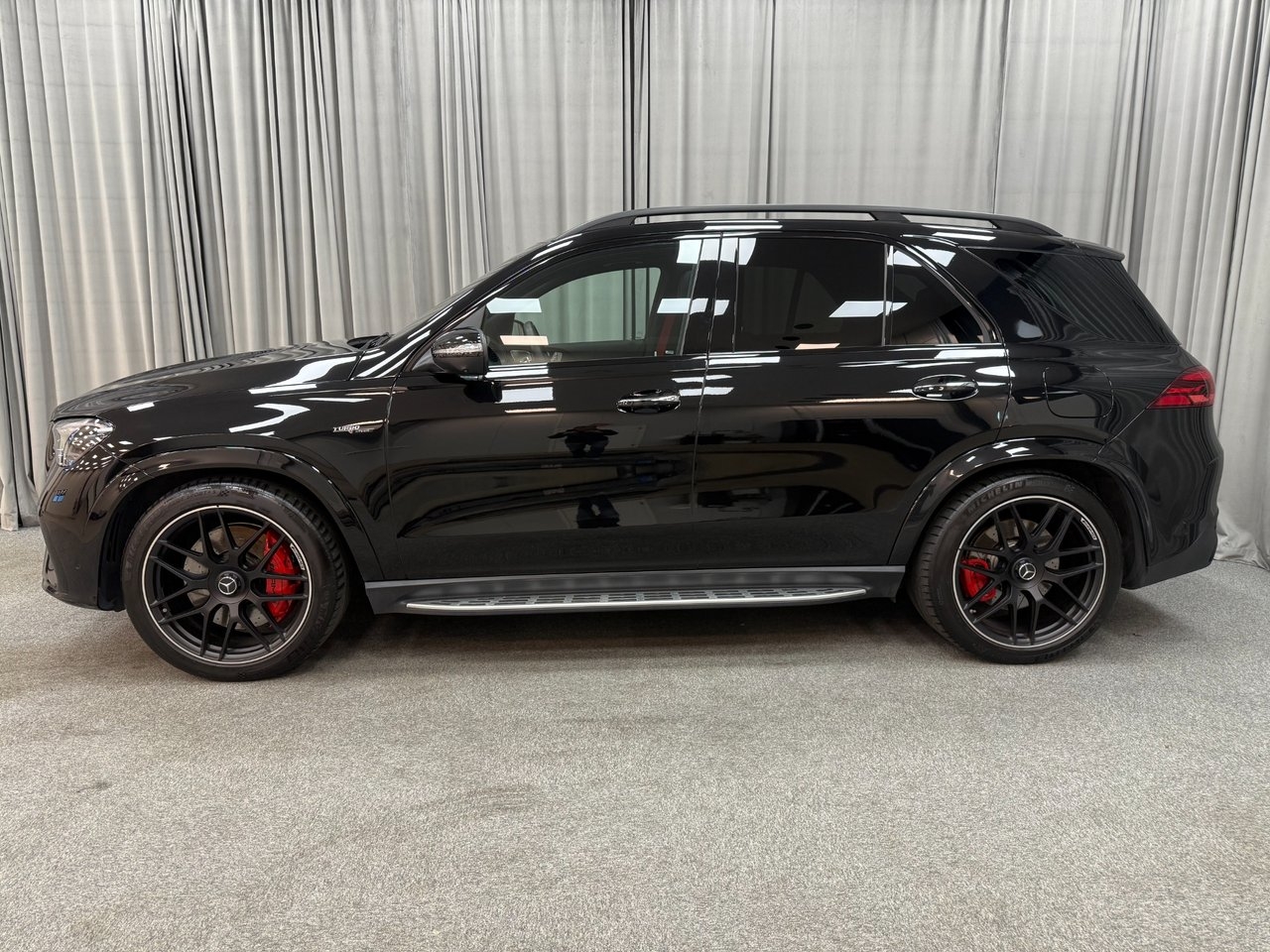 Mercedes-Benz GLE 53 AMG Hybrid 2024, bild 2/10