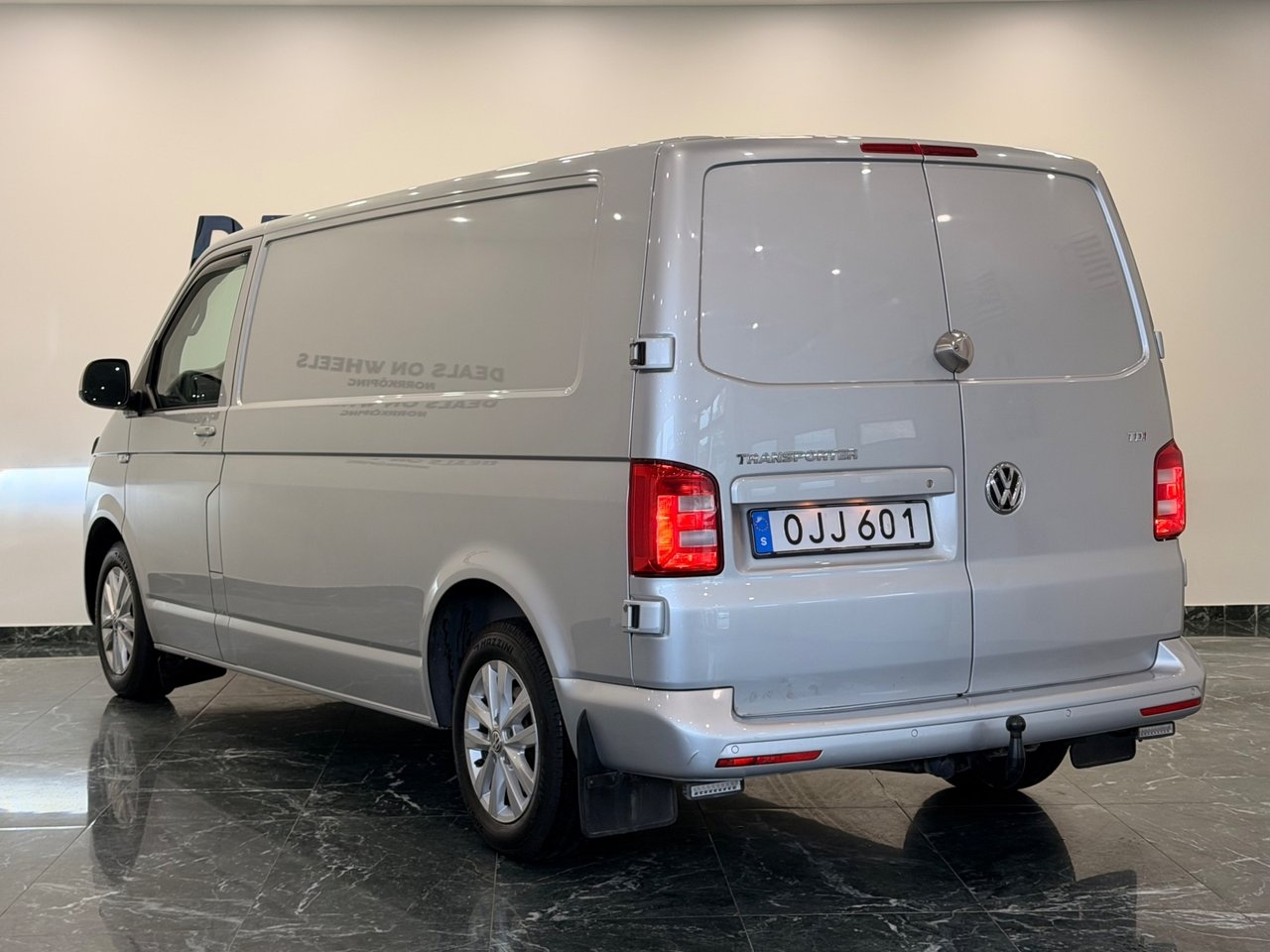 Volkswagen Transporter 2.0 TDI SCR 2017, bild 6/10