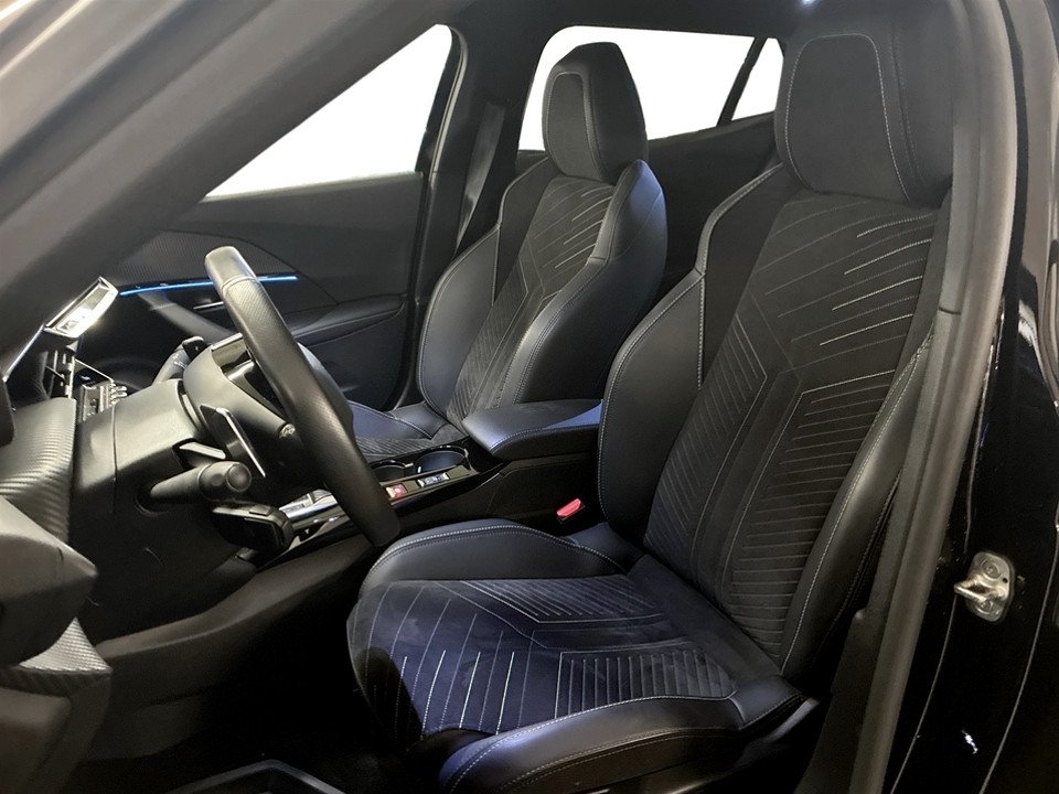 Peugeot 2008 1.2 PureTech 130 GT 2025, kuva 5/10