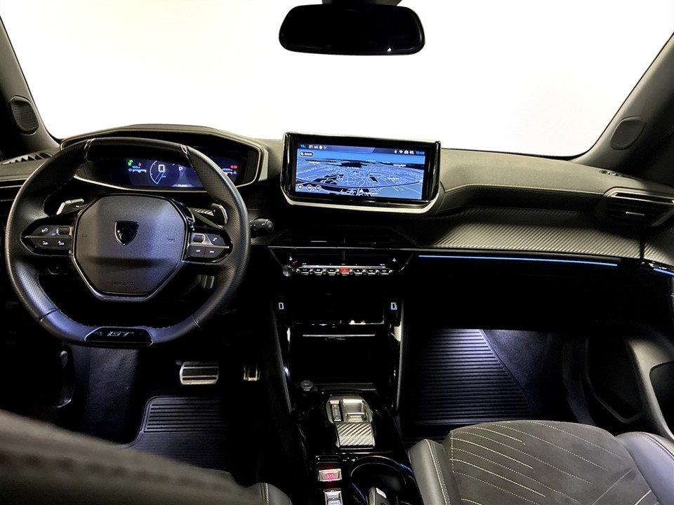 Peugeot 2008 1.2 PureTech 130 GT 2025, kuva 6/10