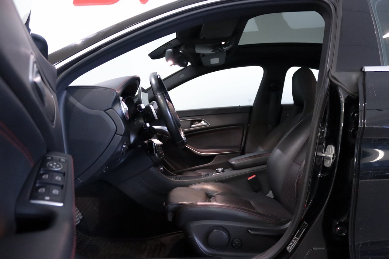 Mercedes-Benz CLA 220 d AMG 2016, bild 6/10