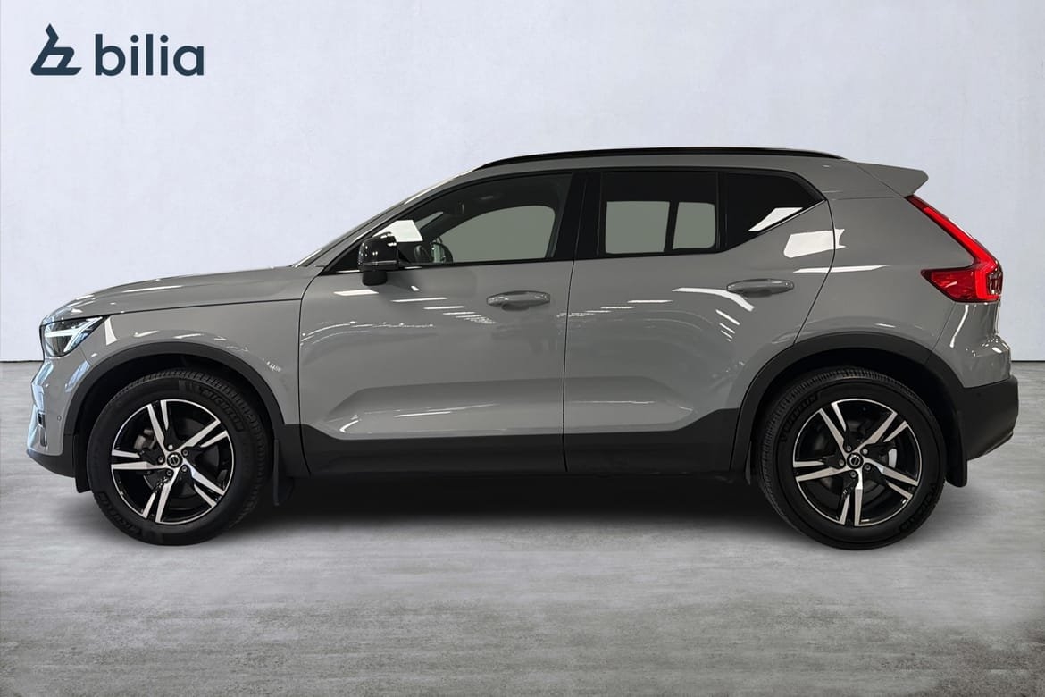 Volvo XC40 B3 Plus Dark 2025, bild 3/10