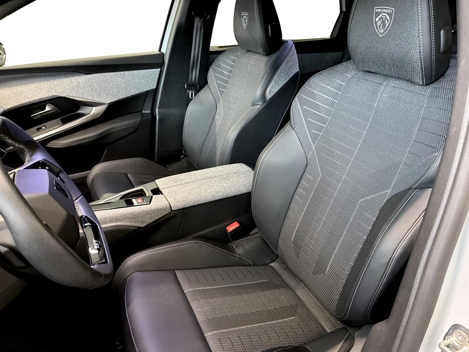 Peugeot 5008 1.2 Hybrid 145 GT 2025, bild 5/10