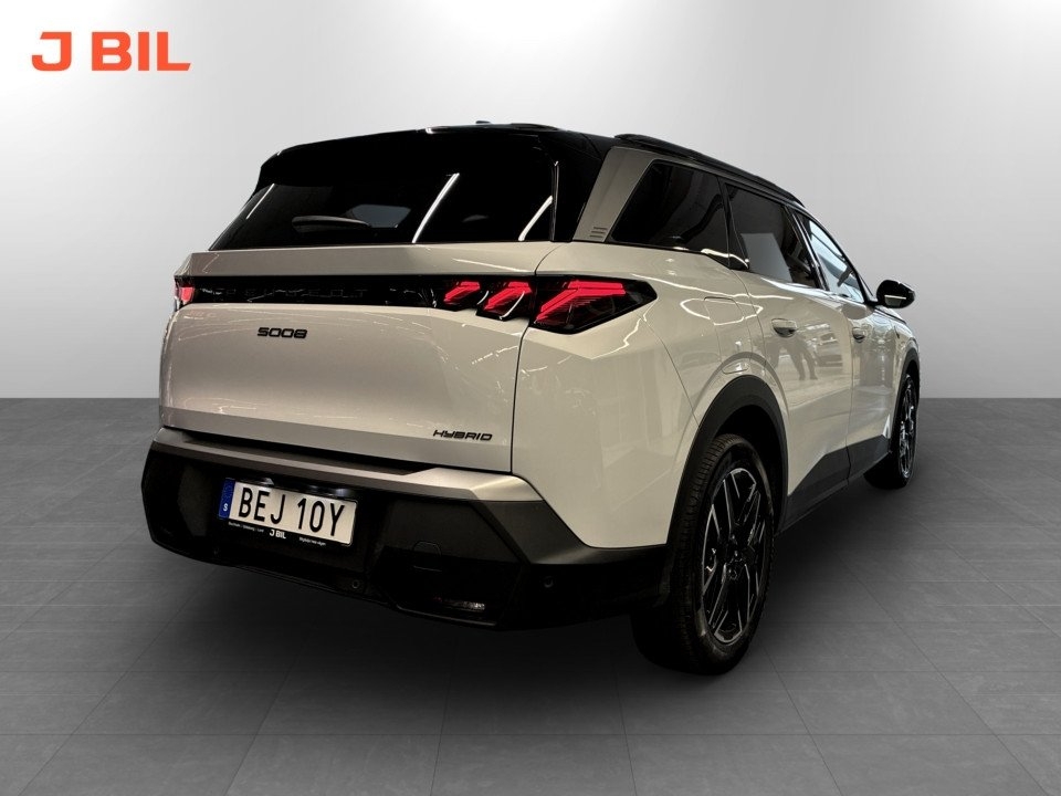 Peugeot 5008 1.2 Hybrid 145 GT 2025, bild 3/10