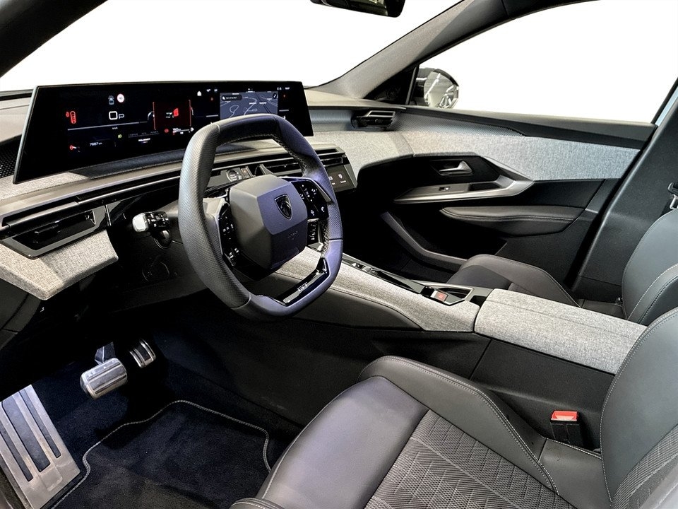 Peugeot 5008 1.2 Hybrid 145 GT 2025, bild 4/10