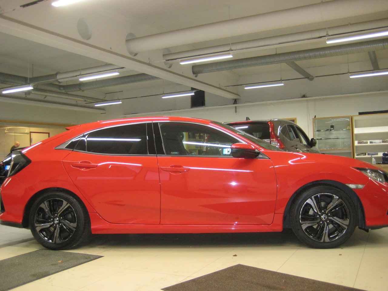 Honda Civic 1.0 Turbo Elegance 2017, bild 2/10