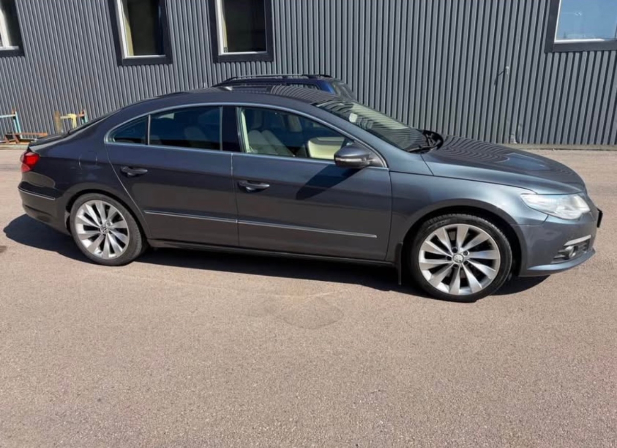 Volkswagen Passat CC 3.6 V6 2011, bild 2/8