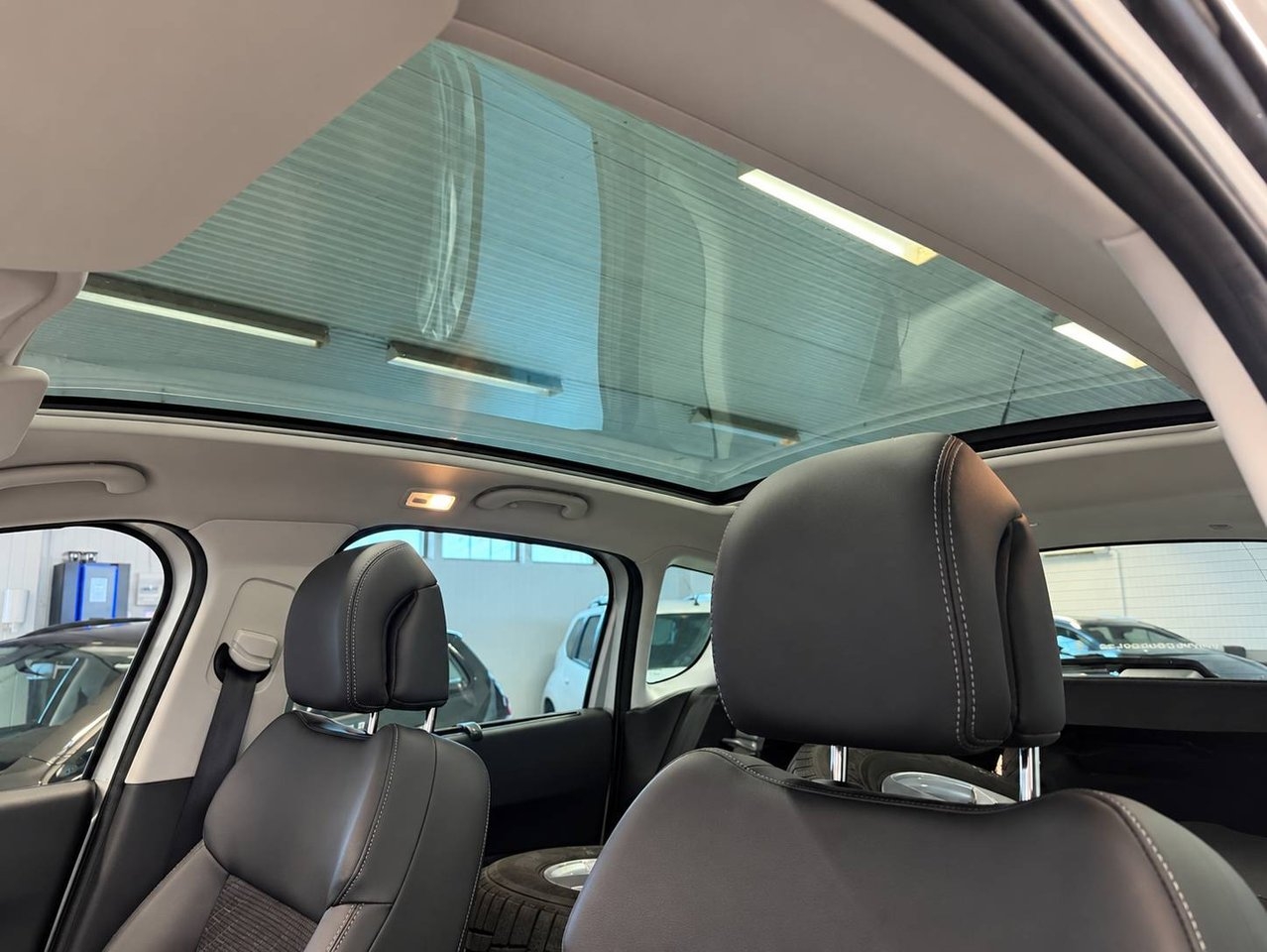 Peugeot 3008 BlueHDi 120 2015, bild 4/7