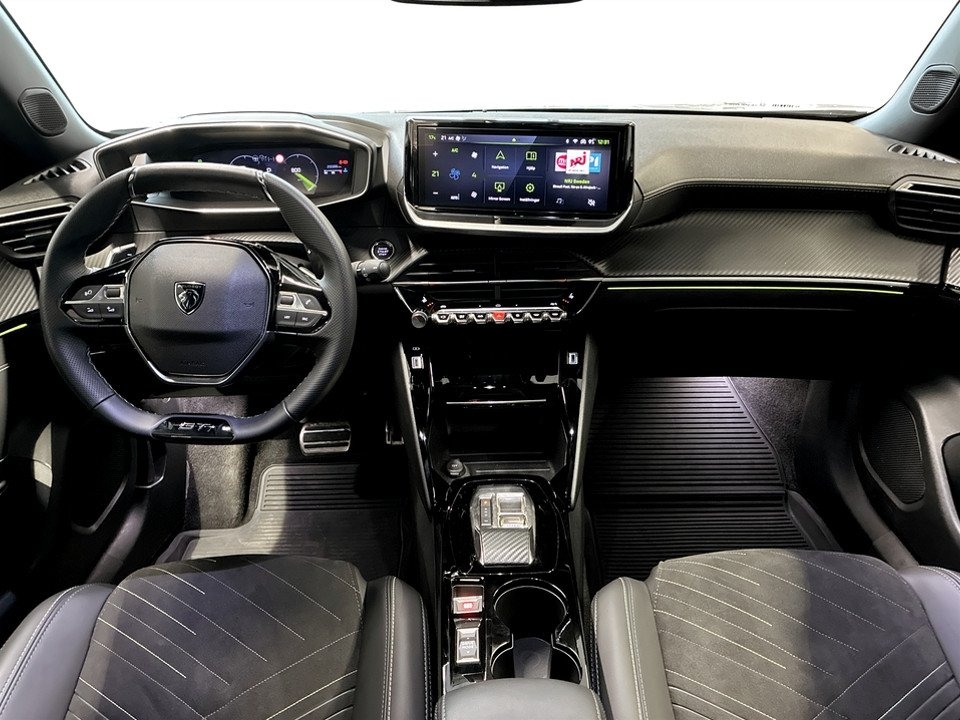Peugeot 2008 1.2 PureTech 130 GT 2025, bild 7/10