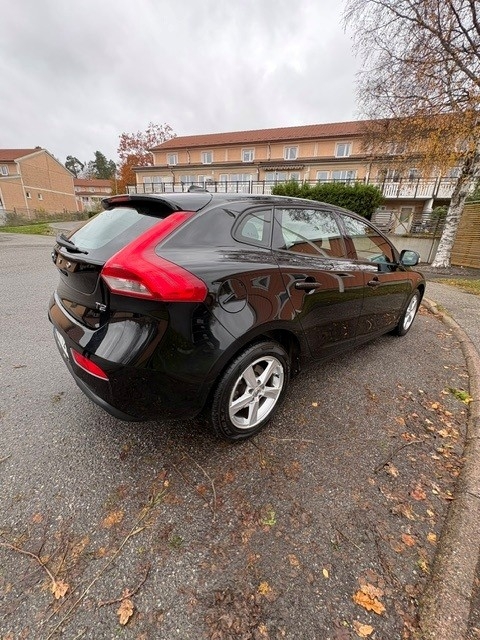 Volvo V40 T2 2017, bild 2/7