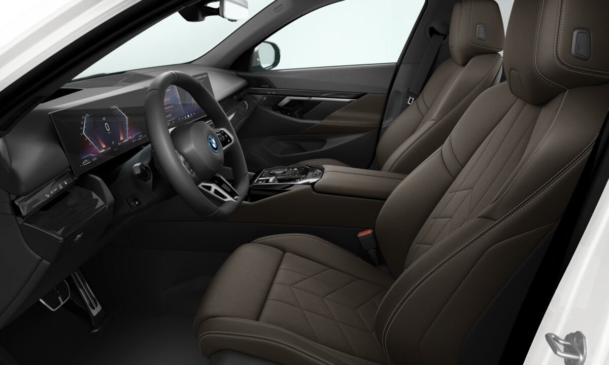 BMW 530e 2027, bild 3/3