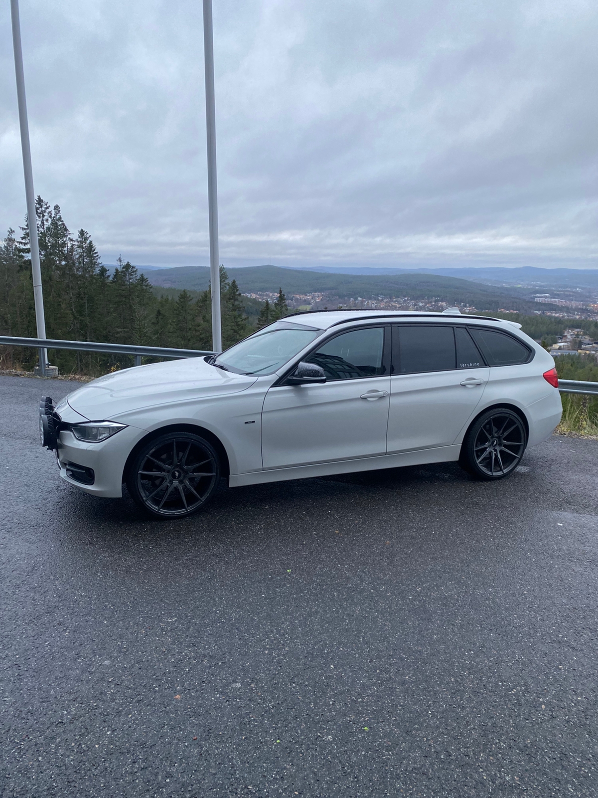 BMW 318d 2014, bild 3/10