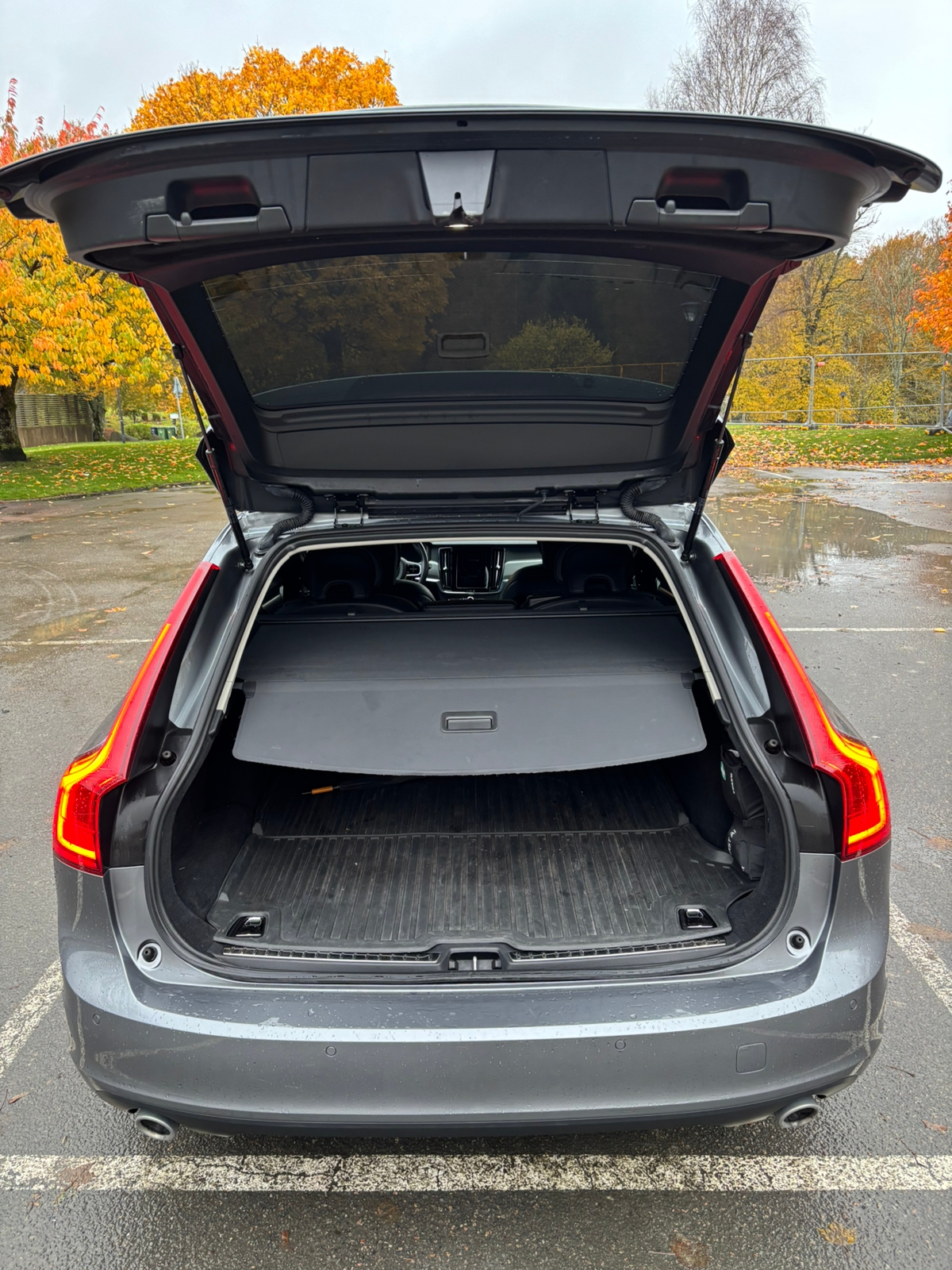 Volvo V90 D4 2020, photo 9/10