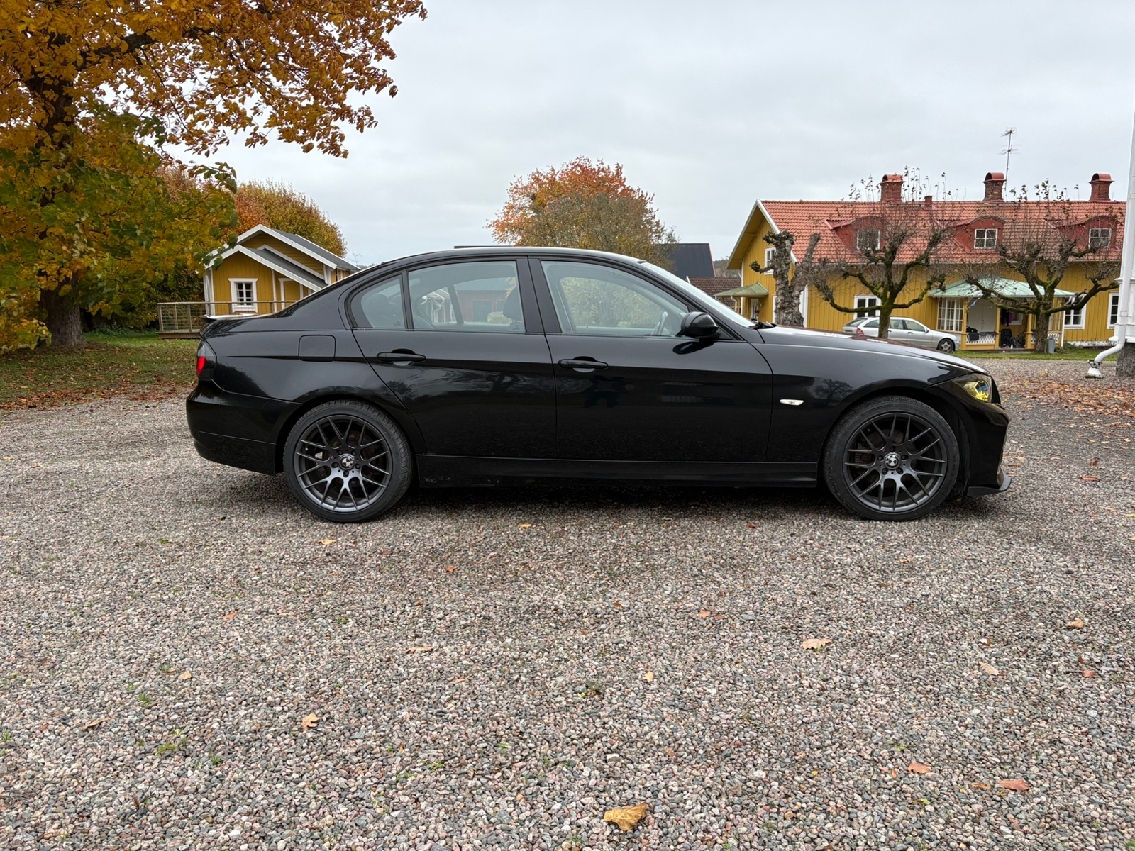 BMW 325i 2006, bild 2/9