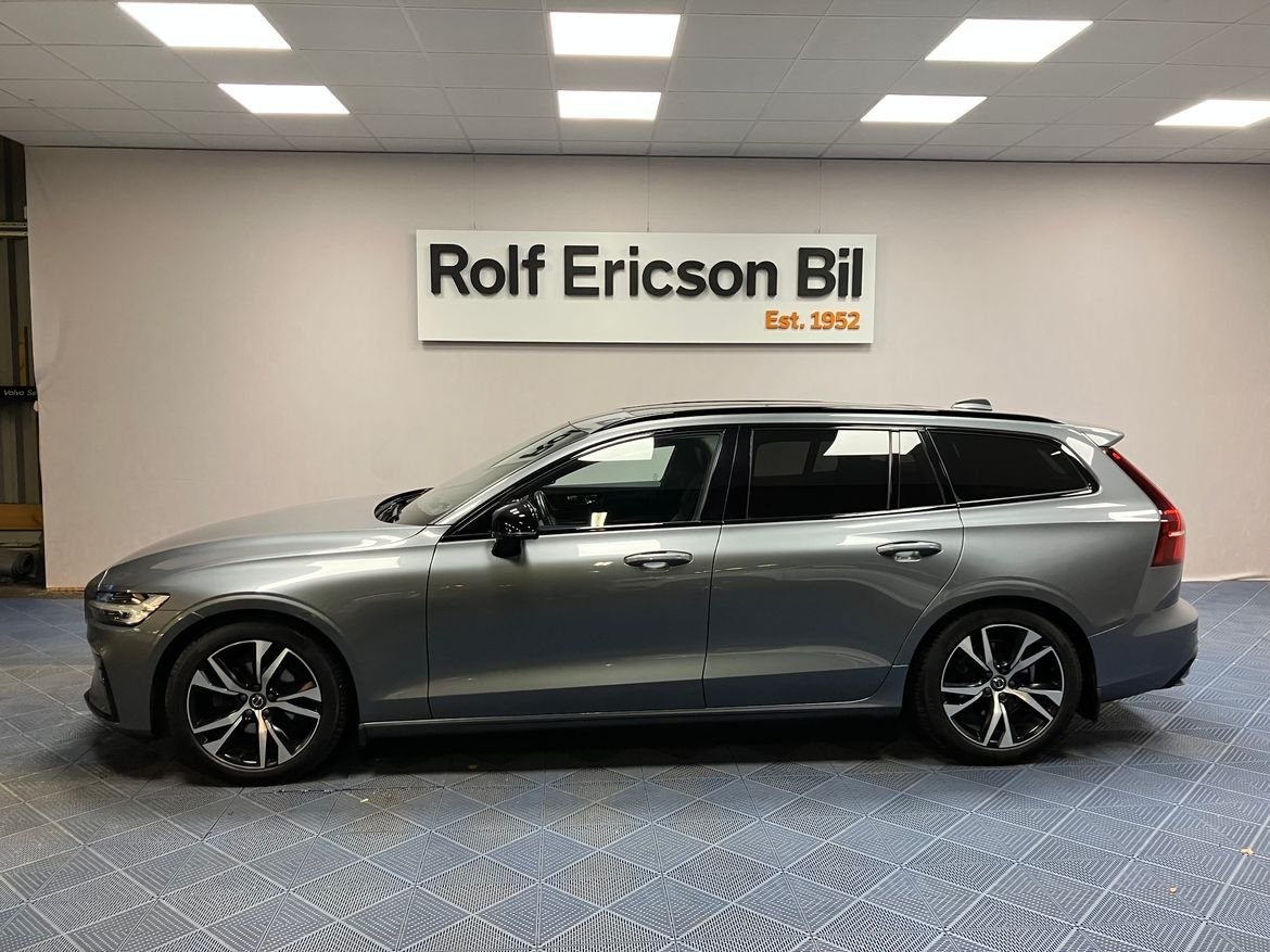 Volvo V60 D4 R Design 2019, bild 2/10