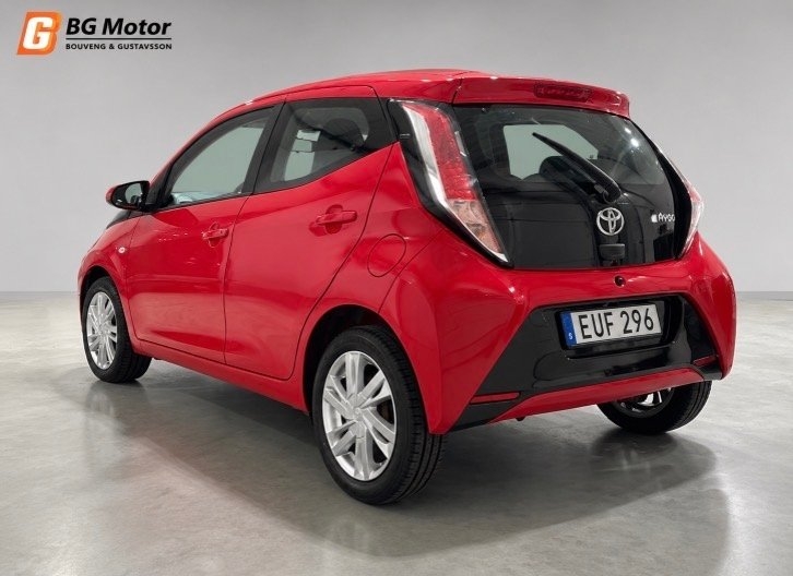 Toyota Aygo 1.0 X-Play 2015, kuva 4/10