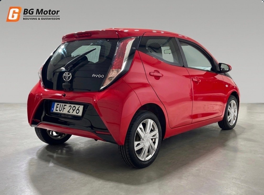 Toyota Aygo 1.0 X-Play 2015, kuva 6/10