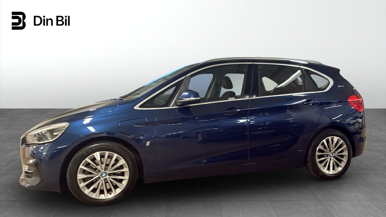 BMW 225 Luxury Line 2018, bild 2/10