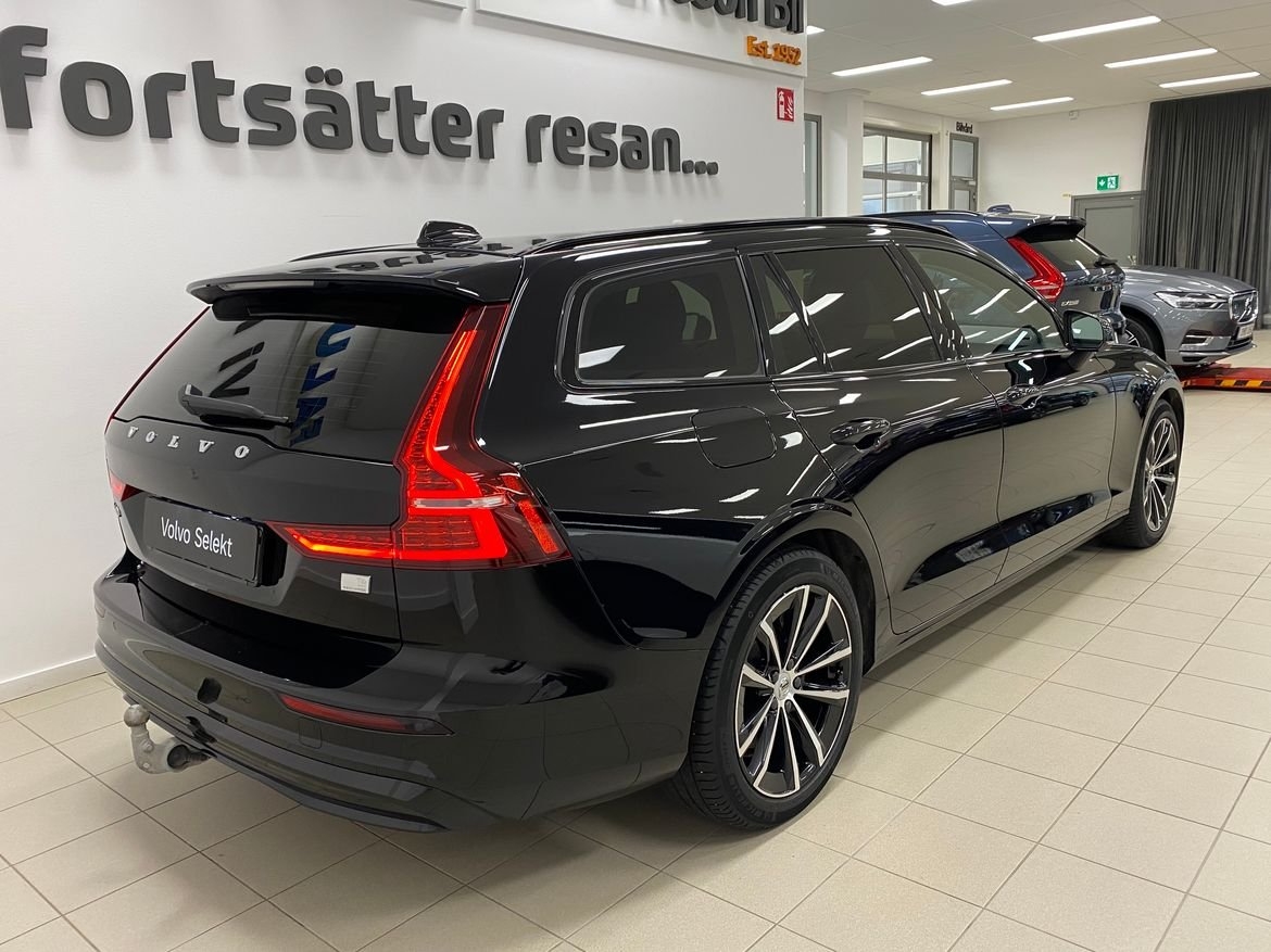 Volvo V60 Plus Dark 2024, bild 4/10