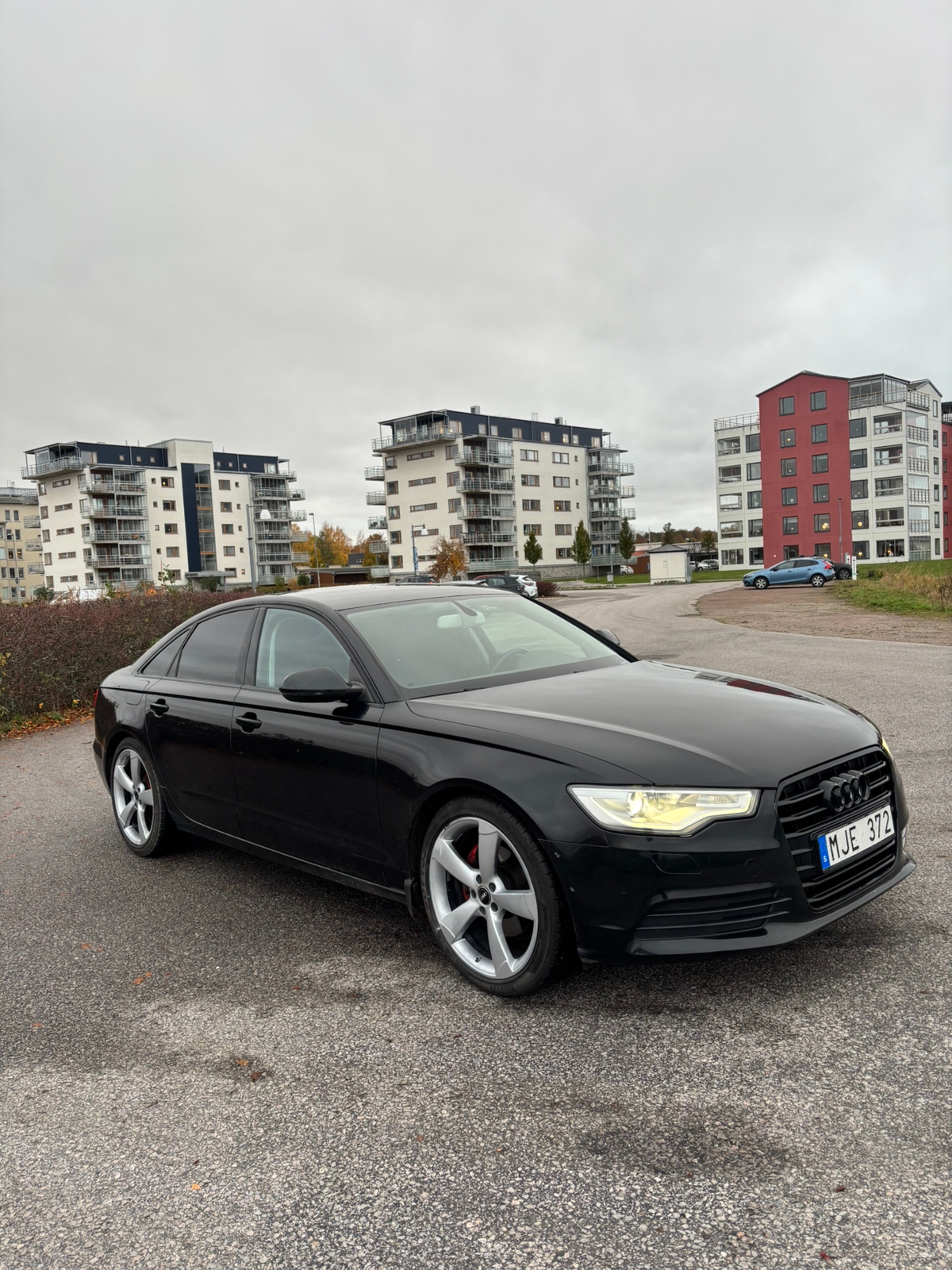 Audi A6 2.0 TDI 2012, bild 2/6
