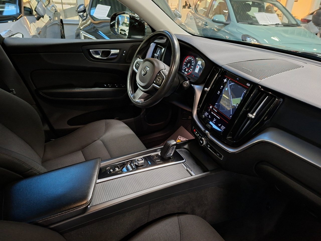 Volvo XC60 B4 Diesel Momentum Advanced 2021, bild 7/10