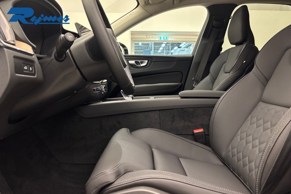 Volvo XC60 T6 Plus Dark Nordic 2027, bild 6/10
