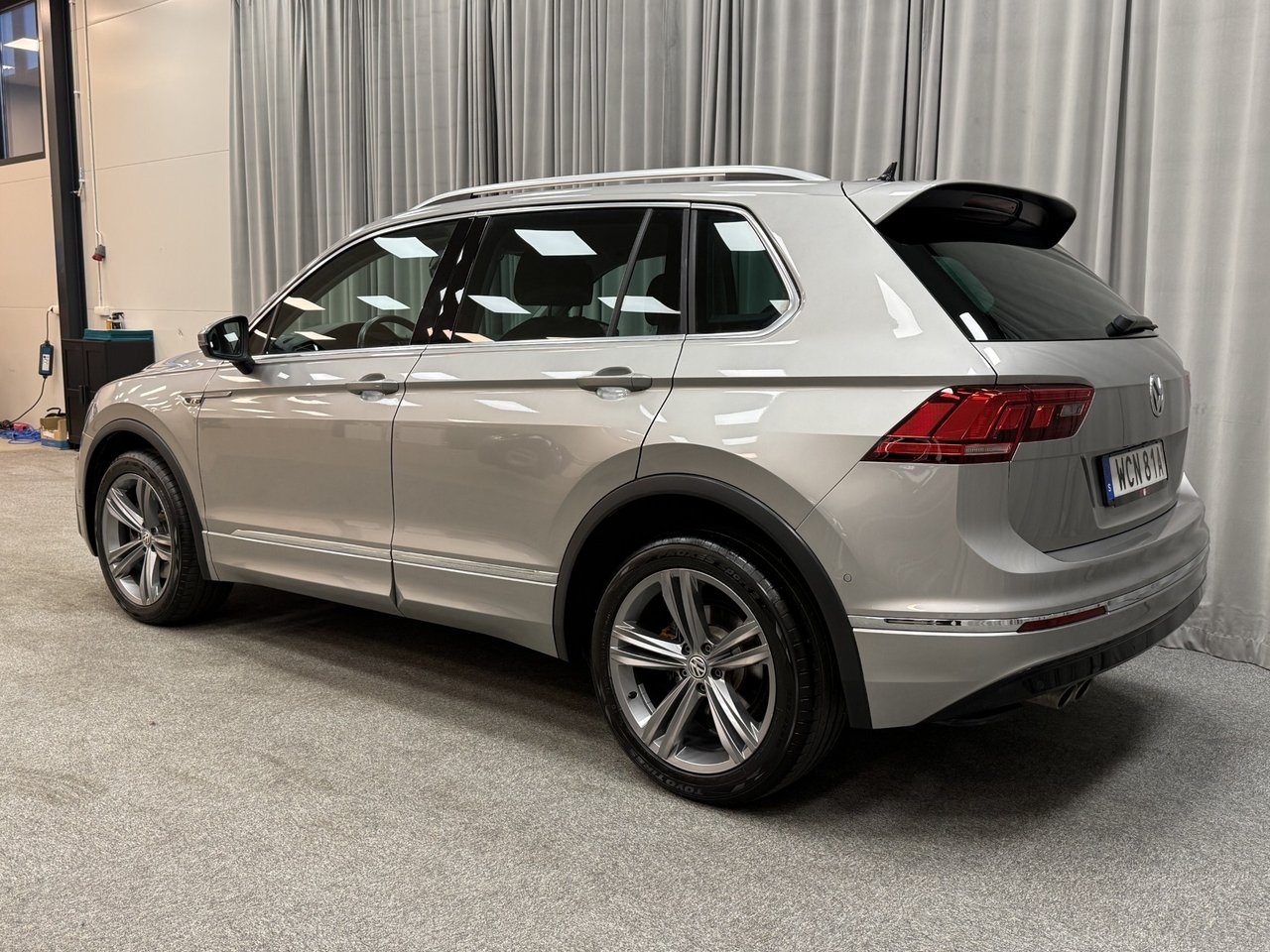 Volkswagen Tiguan 2.0 TSI R-Line 2020, bild 3/10