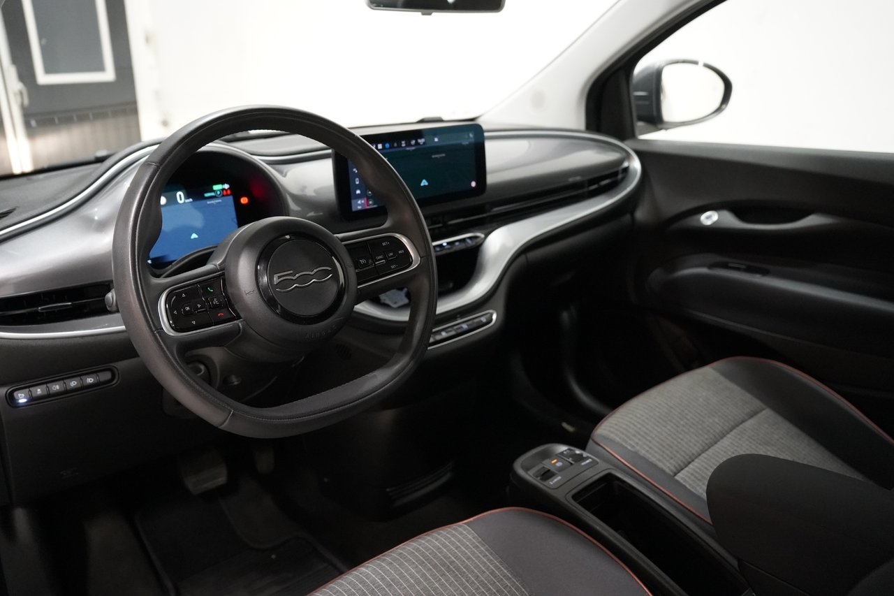 Fiat 500 42 kWh 2021, bild 7/10
