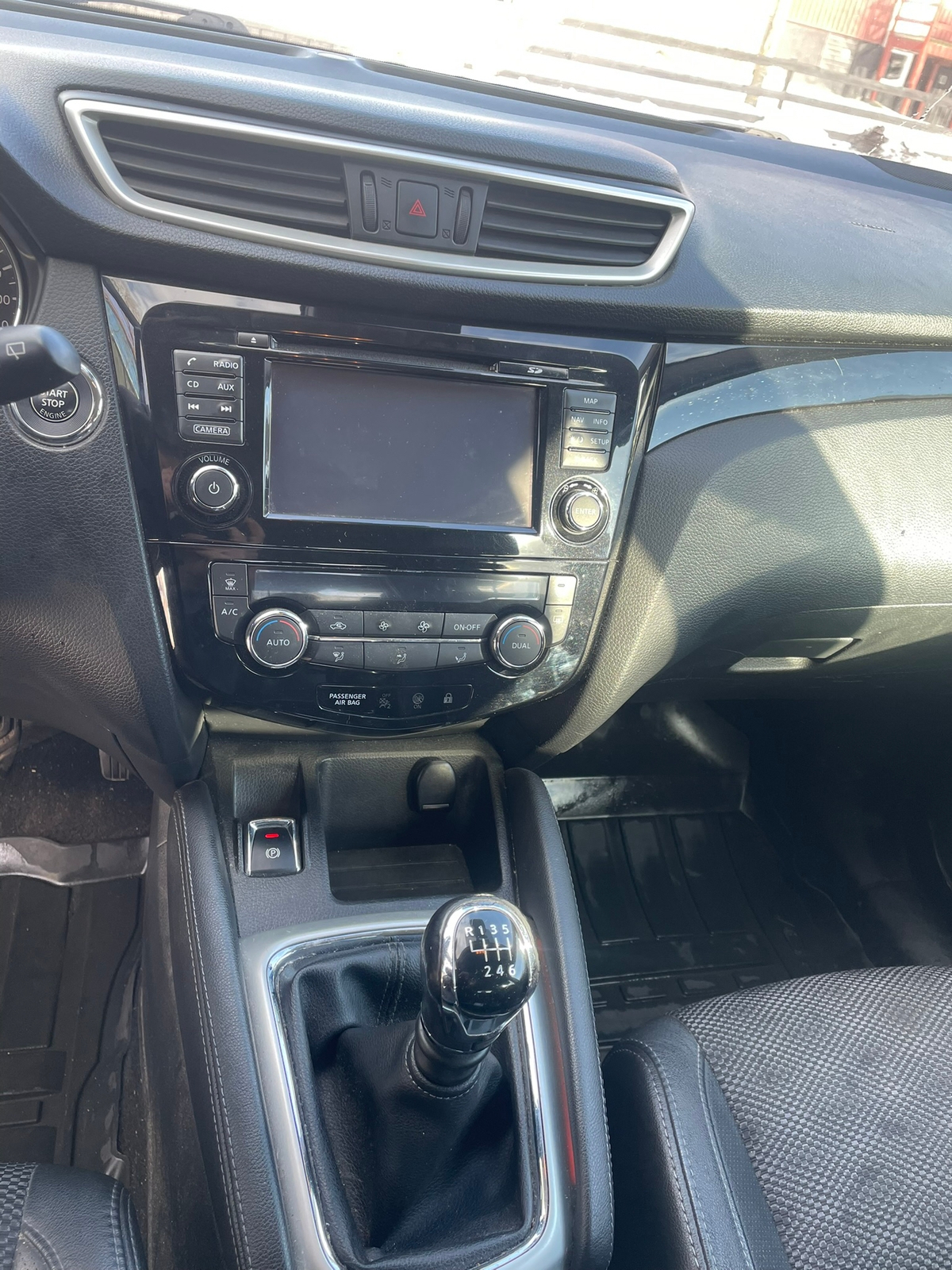 Nissan Qashqai 1.2 DIG-T 2015, bild 3/10