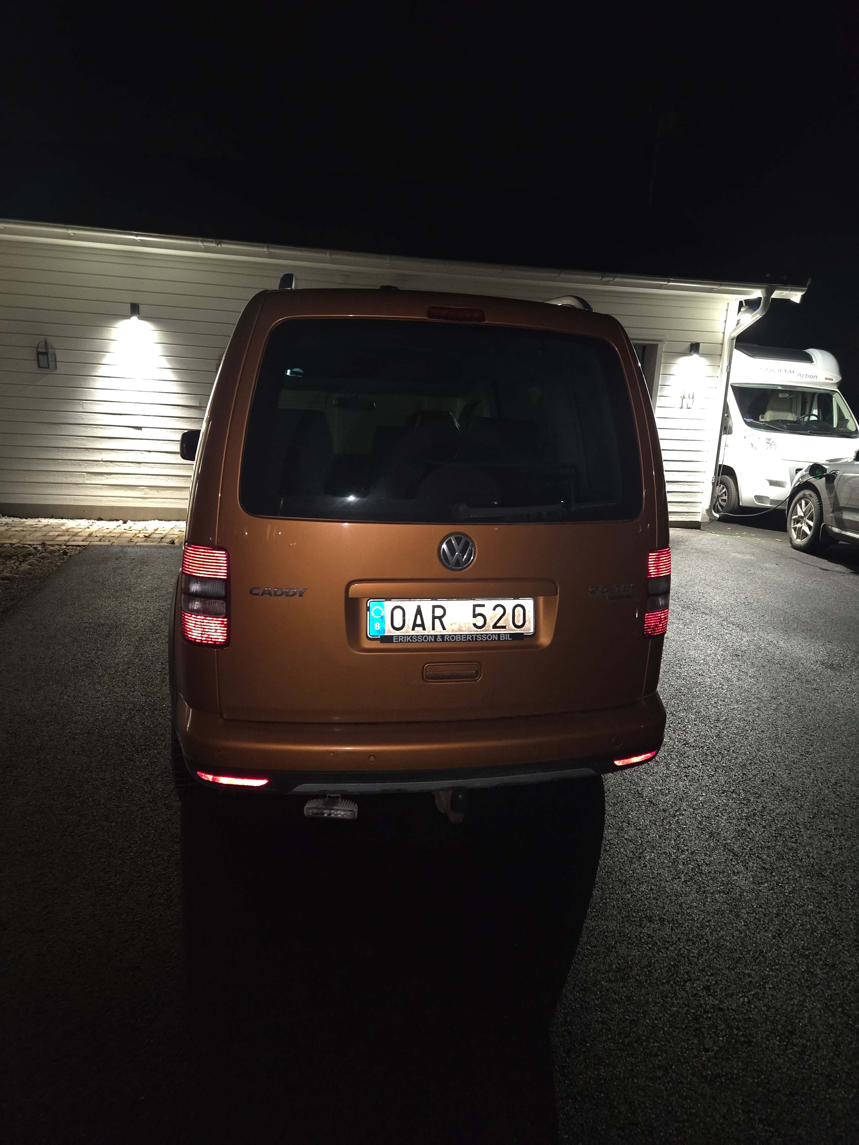 Volkswagen Caddy Cross 2.0 TDI 2014, bild 4/4