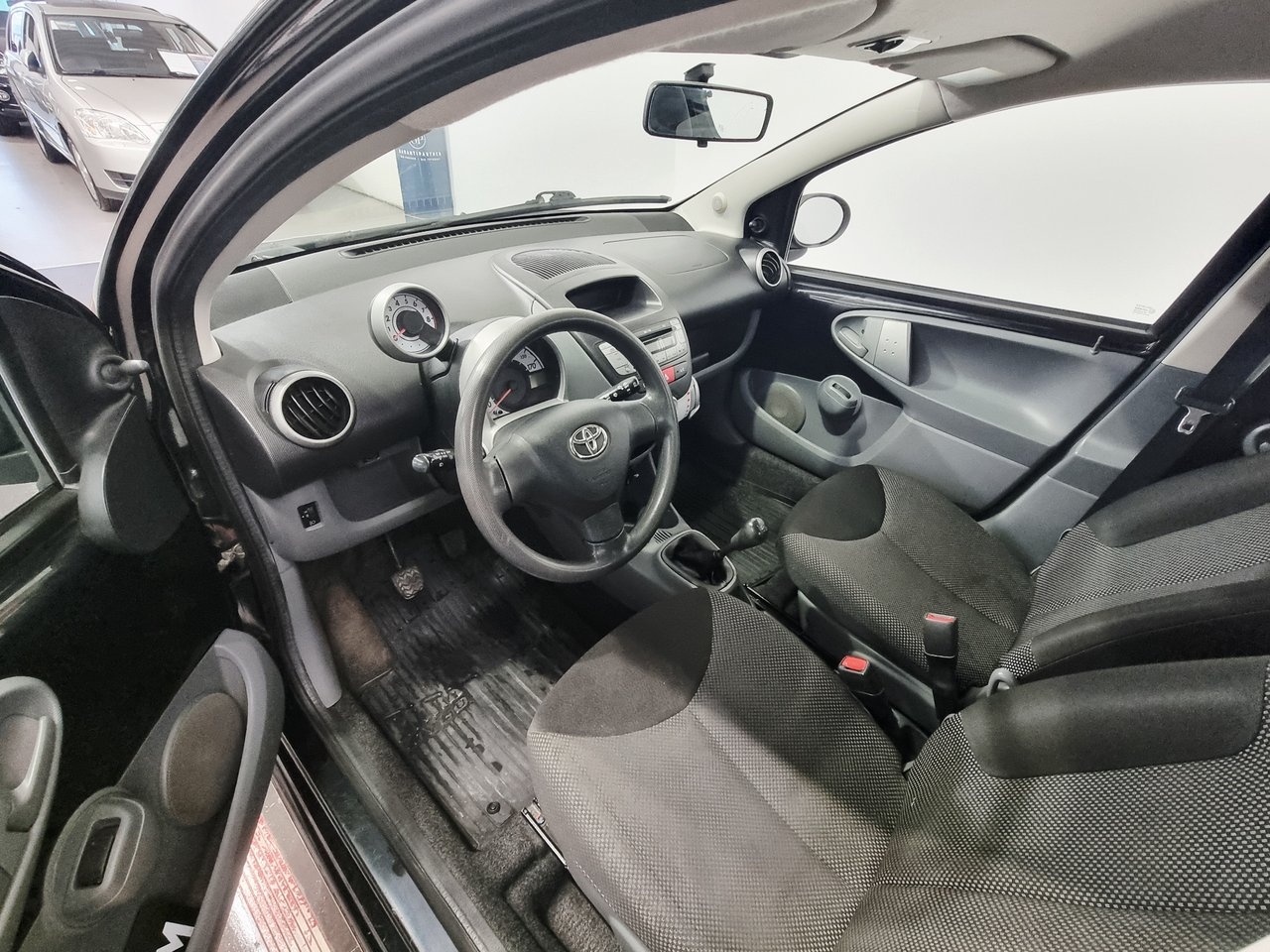 Toyota Aygo 1.0 2011, bild 7/10