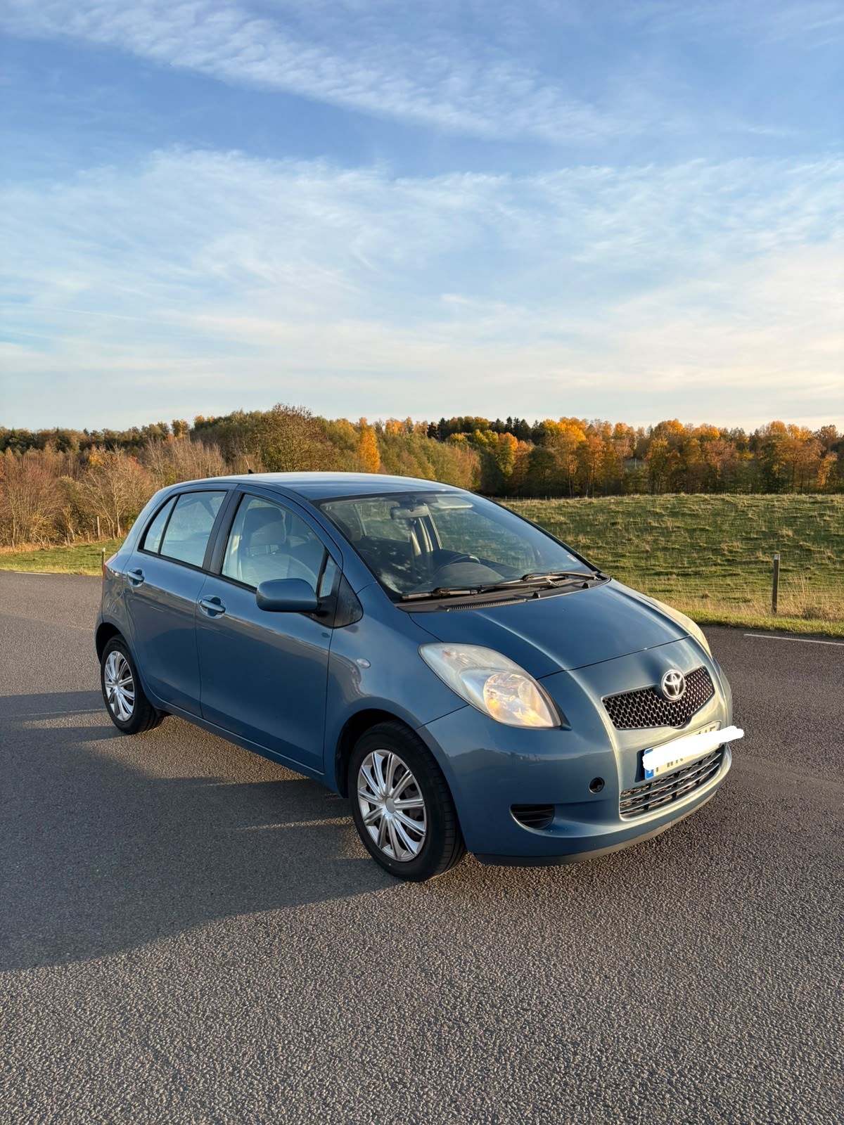 Toyota Yaris 1.0 2007, bild 2/5