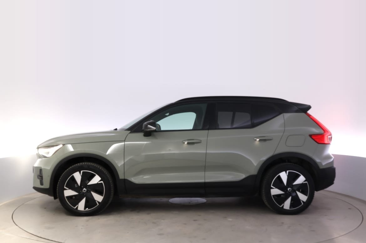 Volvo XC40 Ultimate 2024, bild 2/10