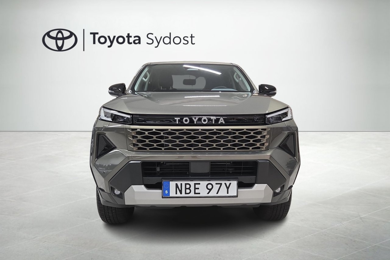 Toyota Hilux 2026, bild 2/10