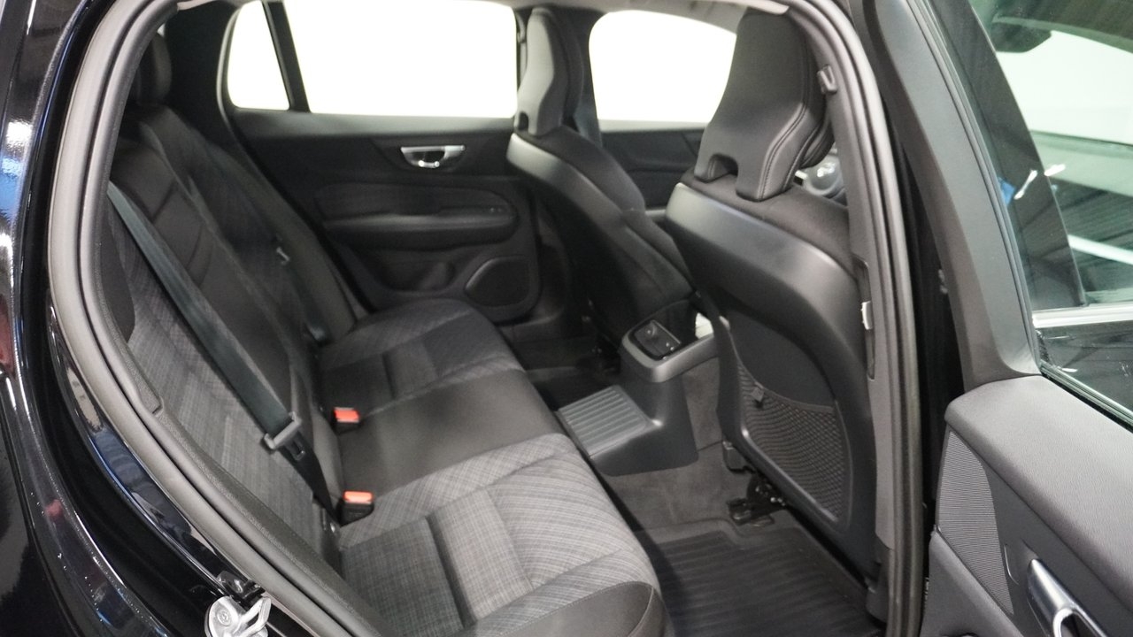 Volvo V60 T6 Core 2023, photo 10/10